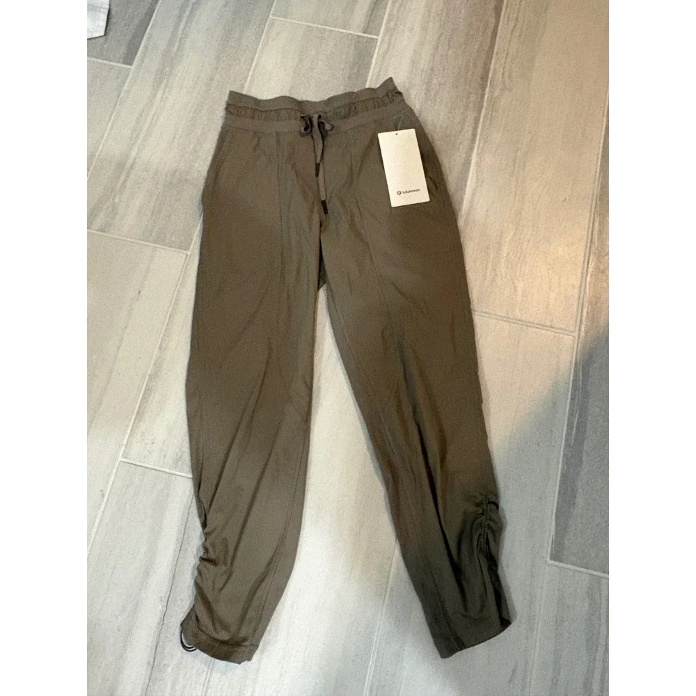 New Lululemon Dance Studio MR Crop Pants Taupe Ribbed Waist Drawstring Sz 2 $138